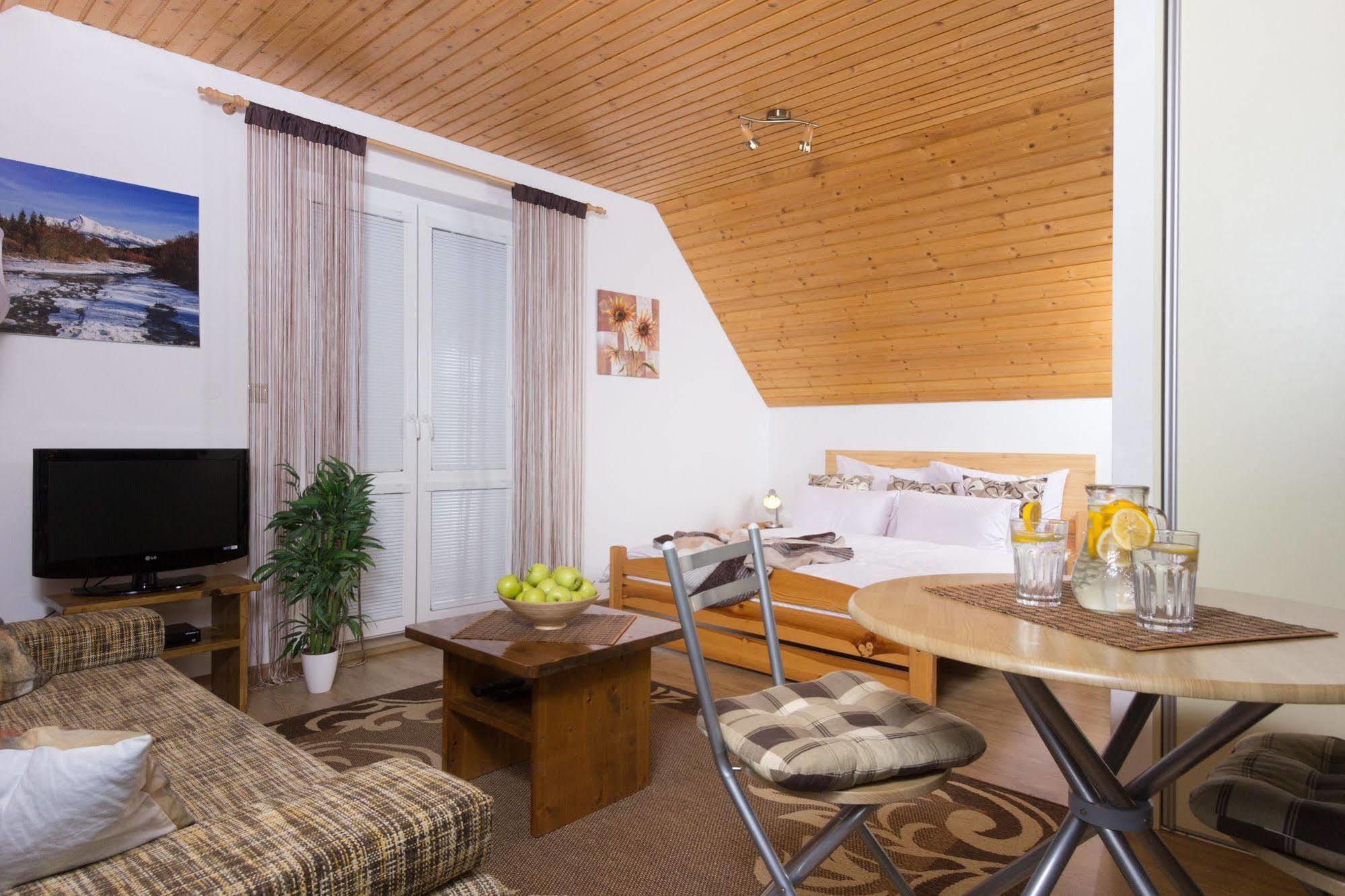 Apartmany Lipka Pavčina Lehota Zewnętrze zdjęcie